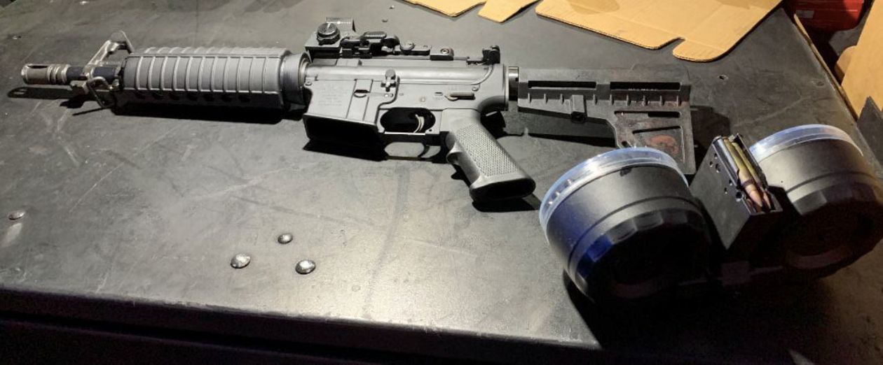 La policía militar de Honduras encontró varias armas en las cárceles