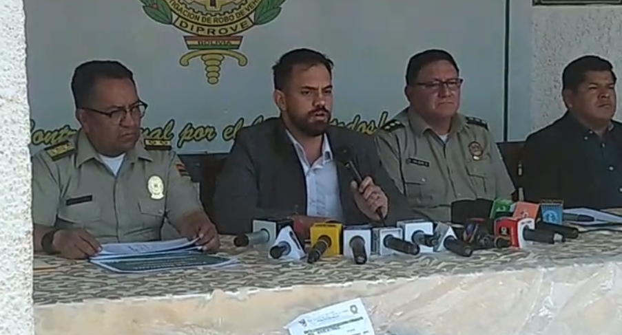 Del Castillo deja en manos de la Justicia las sanciones a los acusados del ‘narcovuelo’