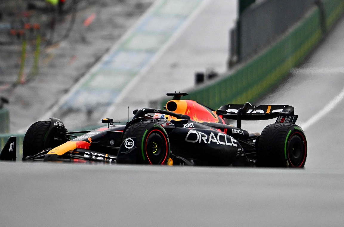 Verstappen gana la carrera esprint en Austria por delante de Sergio Pérez