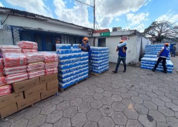 Aduana se querella contra contrabandistas que intentaron recuperar mercancía comisada
