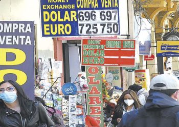 Imagen referencial de la compraventa de dólares.