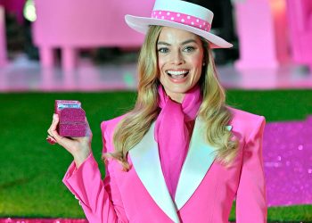 margot_robbie_barbie.jpg