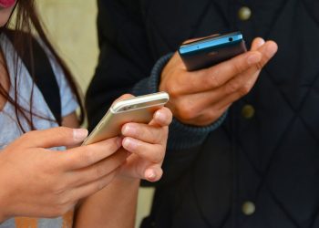 Violencia entre jóvenes: expertos apuntan a celulares y aislamiento