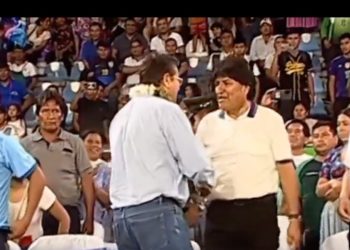 En medio de la crisis en el MAS, Arce y Morales se reencuentran y saludan en un evento del Chapare