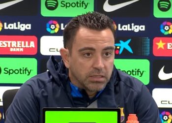 ‘Nos faltan piezas’, dice Xavi Hernández