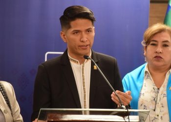 Tras encuentro de Arce y Morales, Andrónico dice que los entornos deben callar y los líderes hablar con sinceridad