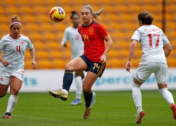 Plaga de lesiones de rodilla aparta a varias estrellas del Mundial femenino