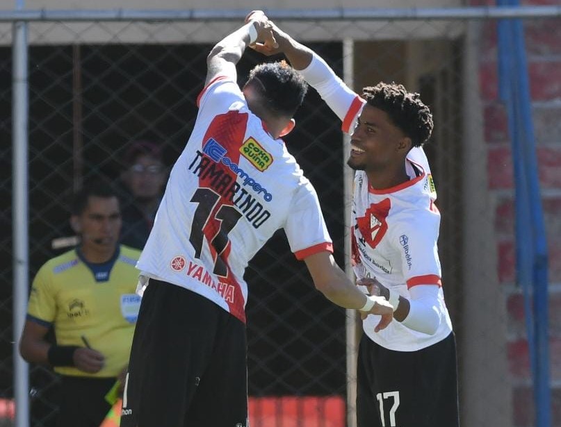 Always frena (3-1) a Aurora y se ubica segundo en la tabla