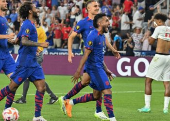 EEUU sobrevive a Canadá y avanza junto a Jamaica a semifinales de Copa Oro