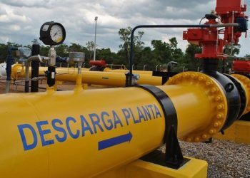 YPFB ahorra $us 744.720 con la importación de combustibles por ducto