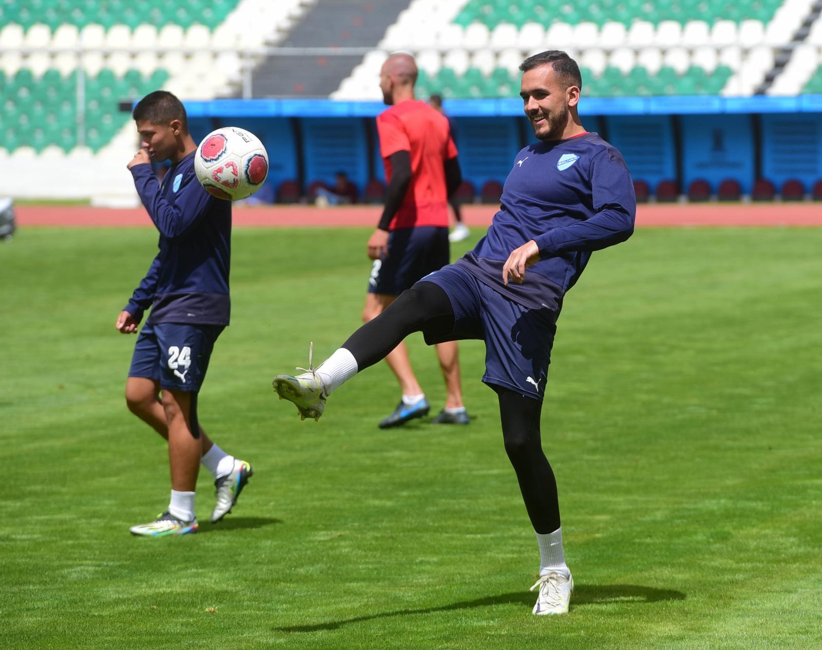 Desde Colombia se señala que Luis Haquin está cerca del Deportivo Cali