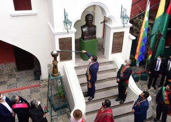 El encendido de la Tea de Murillo, en la efeméride de La Paz de 2022.