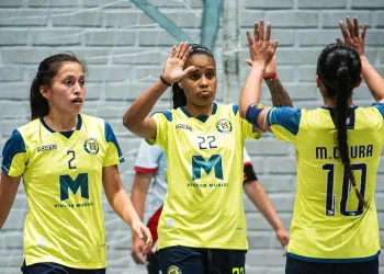 Comienza la Libertadores Futsal Femenina con Víctor Muriel