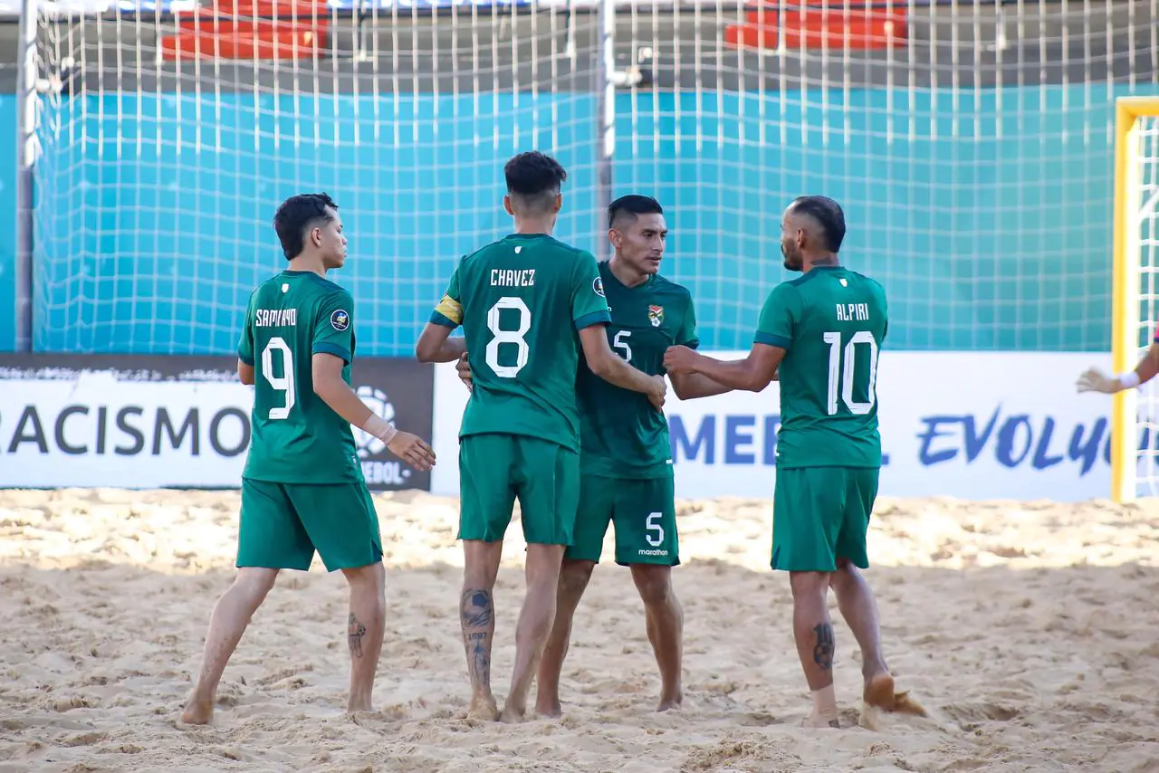 Bolivia suma sus primeras victorias en la Liga Evolución Fútbol Playa