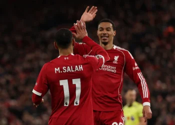 Liverpool vuelve a sonreír en la Premier