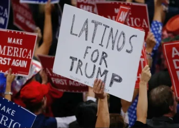 Trump dilapida el voto latino que le dio la victoria
