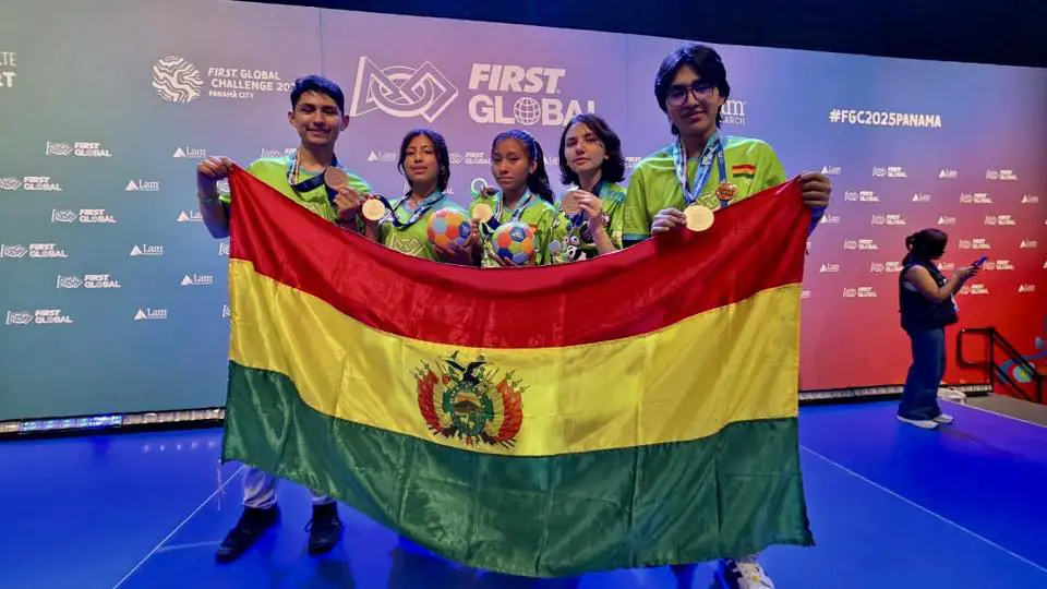 ‘Logro histórico’: Bolivia llega al podio del Mundial de Robótica