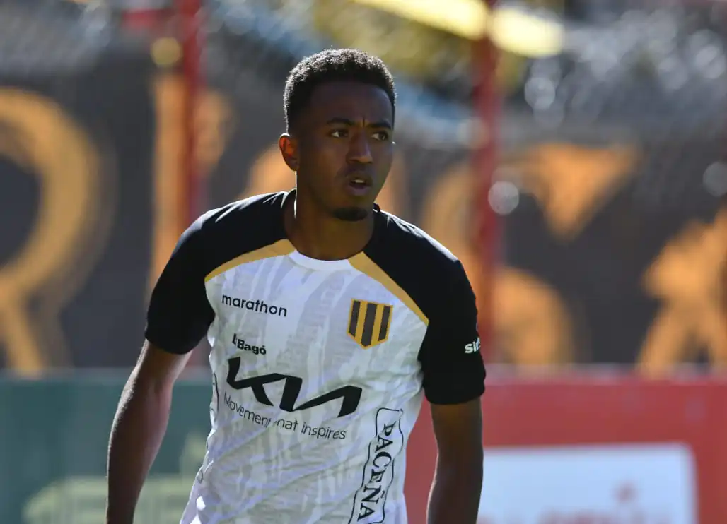 The Strongest derrota 1-2 a ABB y alcanza la punta con Always