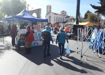 Hallan alimentos en mal estado en los controles por Todos Santos