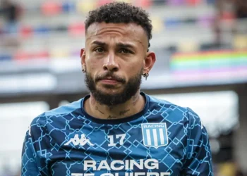 Racing volvió con un empate tras su eliminación de la Libertadores