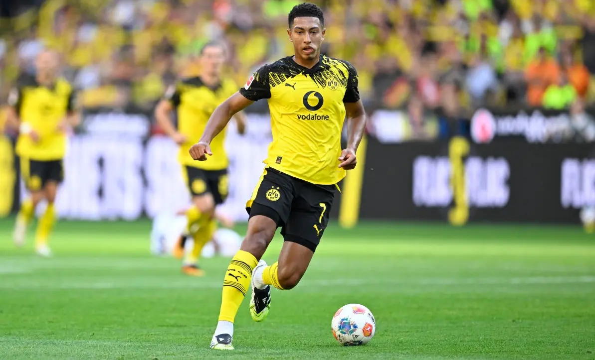 Jobe Bellingham sigue creciendo en Dortmund antes de visitar al City
