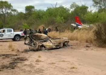 Se encontró un vehículo siniestrado cerca a la avioneta/RRSS