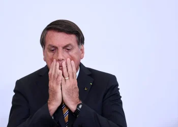 Bolsonaro guarda detención domiciliaria/AFP