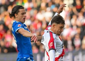 El Real Madrid se atasca ante el Rayo en Vallecas