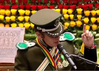 El Vicepresidente augura un nuevo tiempo para ‘el poncho y la corbata’