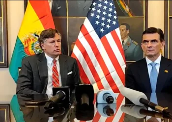 Estados Unidos ofrece ayuda en inversión y seguridad a Bolivia