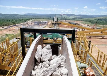Brasil se acerca a Australia en la carrera por el litio
