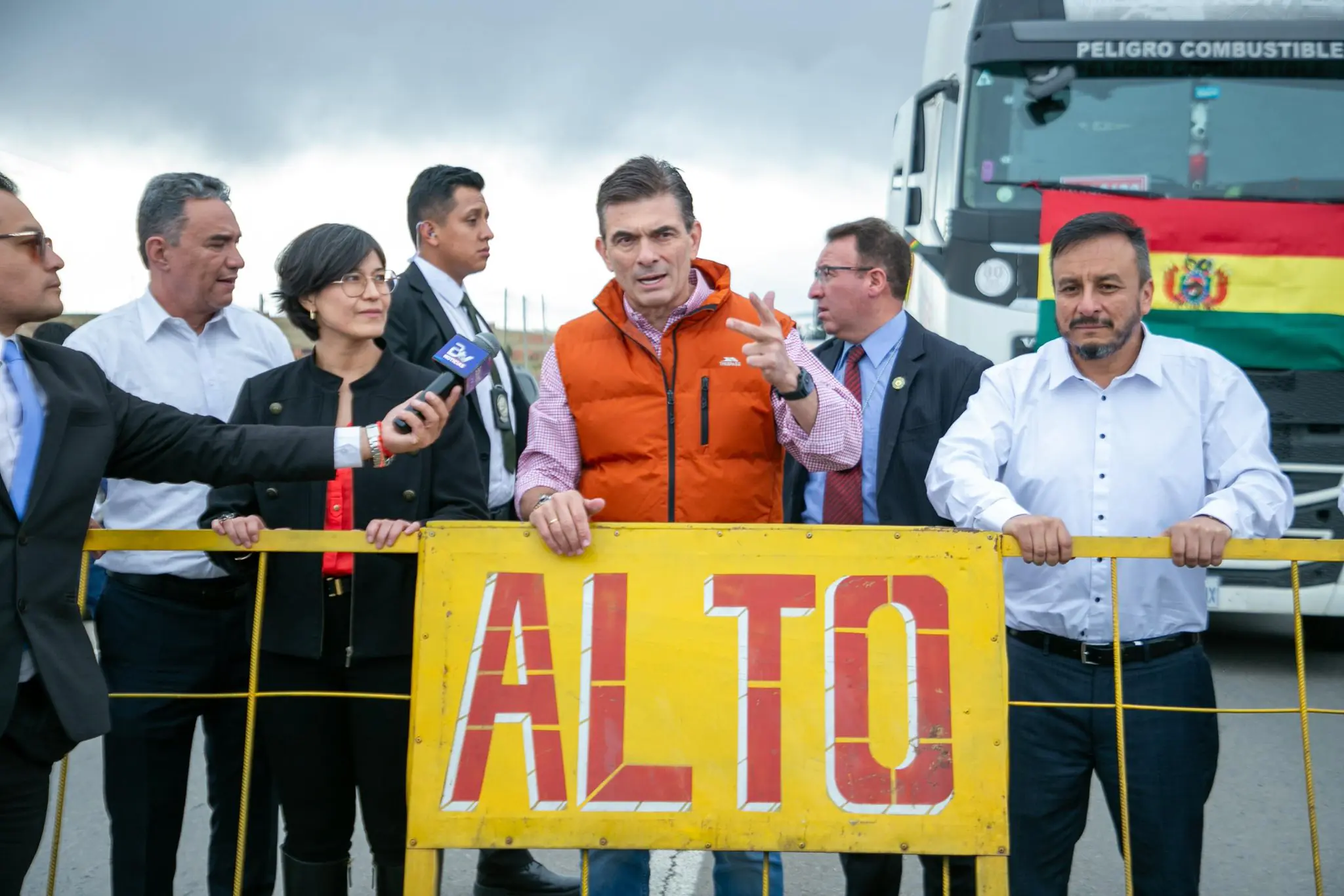 Se normaliza el transporte interdepartamental tras llegada de combustibles