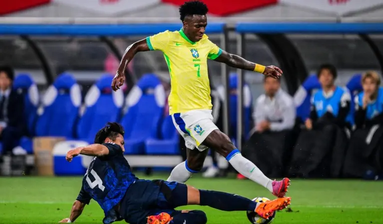‘Estamos evolucionando’, dice Vinícius antes de amistosos de Brasil
