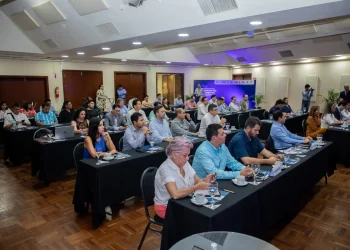 Industriales proponen cuatro leyes para fortalecer la producción nacional