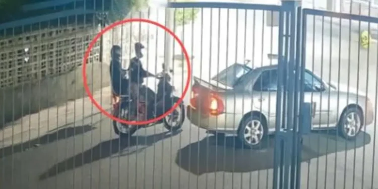 Dos sicarios interceptaron al juez/Captura de video