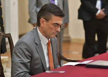 ‘No recibimos un Estado tranca, recibimos una cloaca’, dice el Presidente
