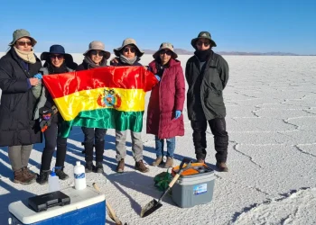 La UMSA produce bioplástico a base de quinua y con elementos del salar