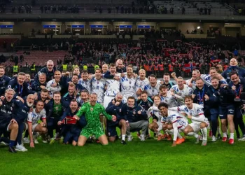 Noruega golea 4-1 a Italia y clasifica a un Mundial luego de 1998