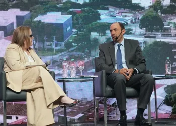 BCP propone la banca al financiamiento internacional