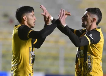 The Strongest vence 2-1 a Guabirá; la llave se definirá en Montero