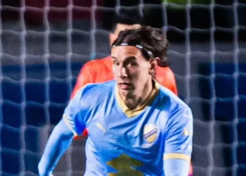 Al zaguero bolivarista Gariglio se le acabó la temporada