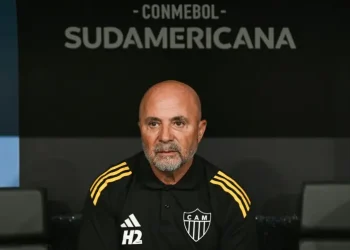 Sampaoli en Mineiro: refugio para un entrenador acostumbrado al caos