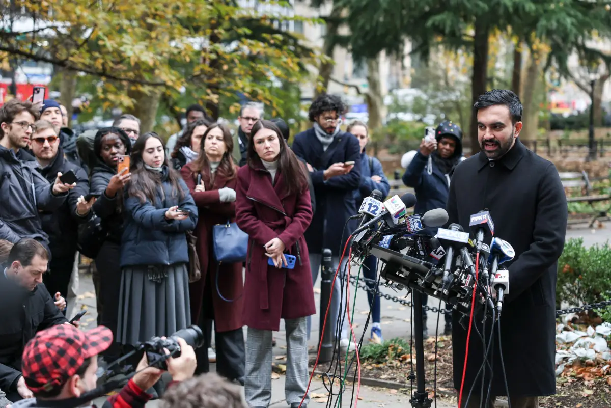 El alcalde electo de Nueva York, Zohran Mamdani habló con los periodistas/AFP