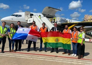 Primer vuelo de carga de Copa Airlines fortalece operaciones en Viru Viru