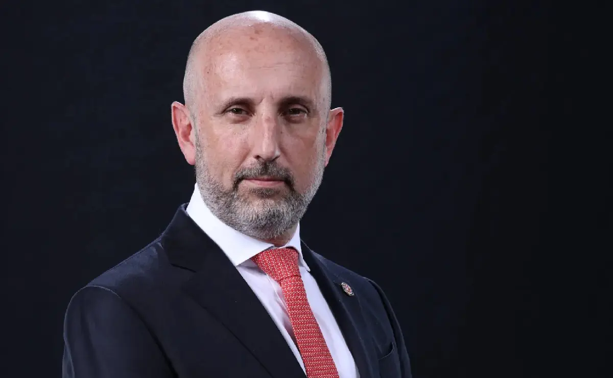 Presidente de Costa Rica pide disculpas por ‘fracaso’ mundialista