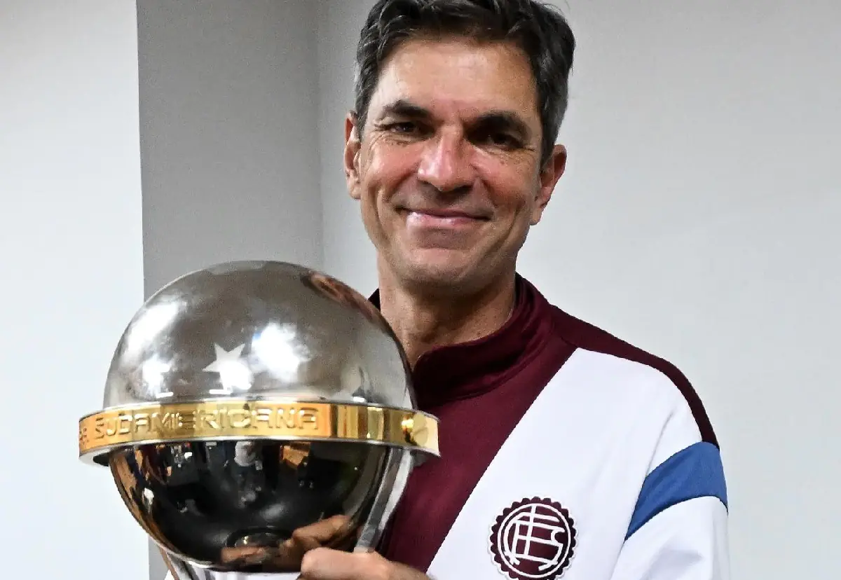 Pellegrino: ‘Lanús supo competir’ en su consagración