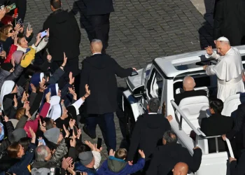León XIV realizará su primer viaje papal/AFP