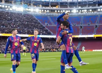 Yamal pisa por primera vez Stamford Bridge, escenario del ‘Iniestazo’