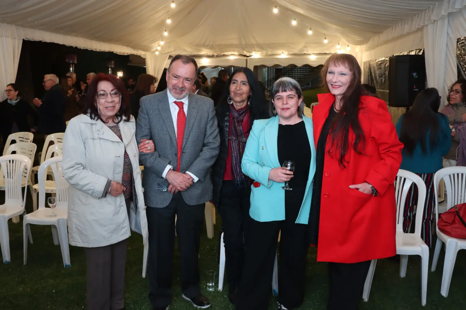 Acto cultural en honor a la artista Violeta Parra