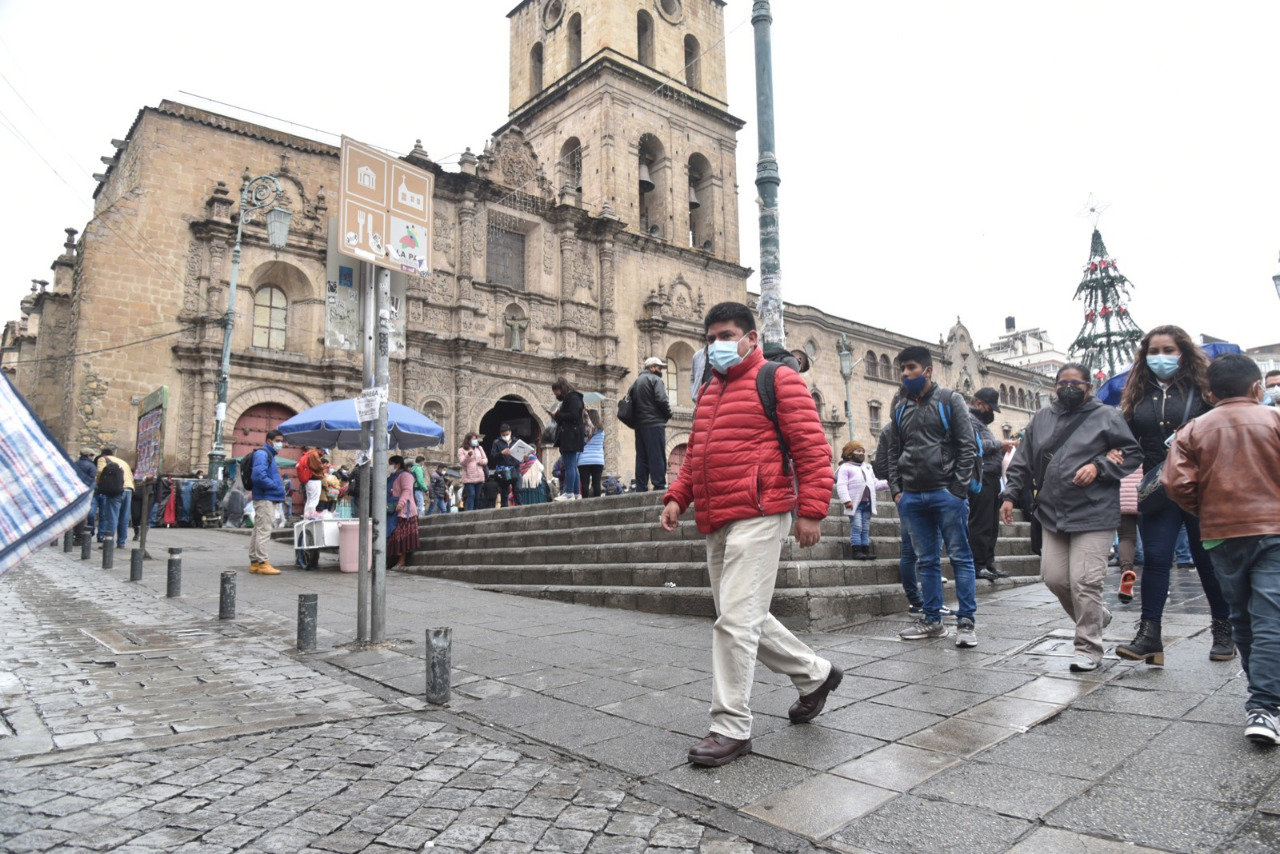 Parar el COVID y reactivar la economía, las urgencias 2021